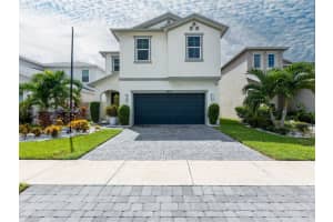 1837 Lake Cove Dr, Lake Worth