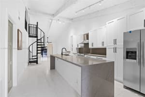 10250 Oleander Ct Pembroke Pines, FL 33026 - MLS#A11891561