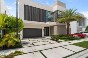 MLS# A11891564, Doral, Florida 33178
