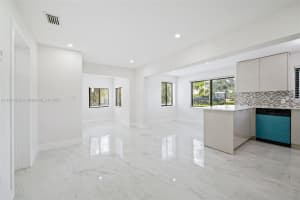 261 Nw 2nd Ct Deerfield Beach, FL 33441 - MLS#A11891568