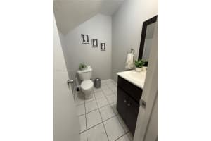 7145 Nw 173rd Dr 1106 Hialeah, FL 33015 - MLS#A11891577