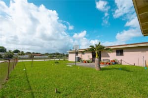 17911 Nw 42nd Pl Miami Gardens, FL 33055 - MLS#A11891580