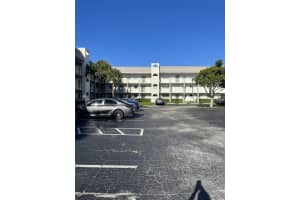 8515 Sunrise Lakes Blvd 103 Sunrise, FL 33322 - MLS#A11891588