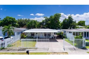 5728 Sw 39th St West Park, FL 33023 - MLS#A11891592