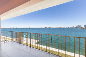 7921 East Dr 15, North Bay Village 7921 East Dr 15, North Bay Village