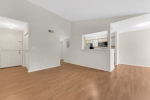 2321 Nw 33rd St 215 Oakland Park, FL 33309 - MLS#A11891604