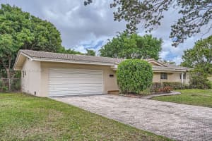 7301 Nw 11th St Plantation, FL 33313 - MLS#A11891623