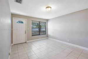 2811 N 66th Ave Hollywood, FL 33024 - MLS#A11891635