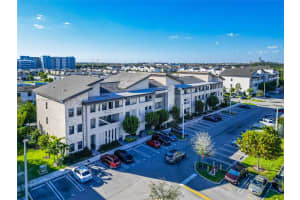 8045 Nw 104th Ave 37 Doral, FL 33178 - MLS#A11891654