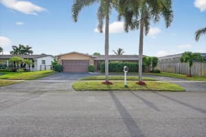 1621 Nw 110th Ter, Pembroke Pines