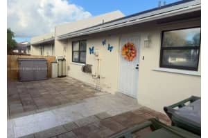 1327 Towhee St Homestead, FL 33035 - MLS#A11891679