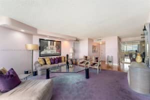 1000 Quayside Ter Ph9 Miami, FL 33138 - MLS#A11891687