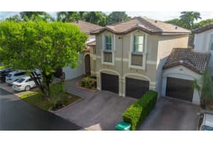 4863 Nw 109th Path Doral, FL 33178 - MLS#A11891707