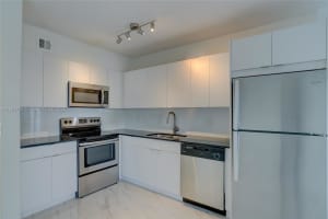 2140 Ne 56th St 11 Fort Lauderdale, FL 33308 - MLS#A11891714