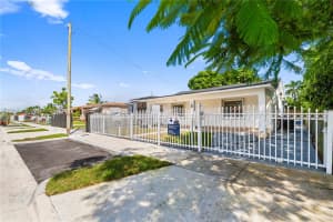 4545 E 8th Ln Hialeah, FL 33013 - MLS#A11891736