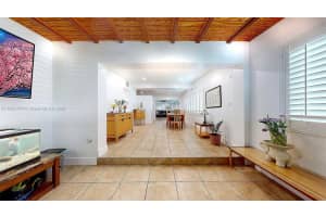 5010 Sw 111th Ave Miami, FL 33165 - MLS#A11891746
