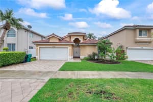 10350 Sw 166th Ct, Miami