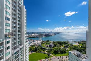 253 Ne 2nd St 3203, Miami