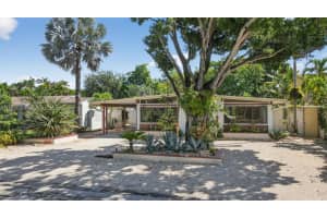 630 Ne 14th Ave F Fort Lauderdale, FL 33304 - MLS#A11891819