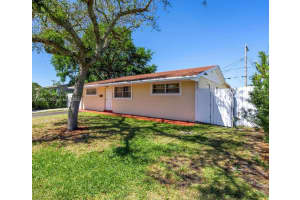 6441 Allen St Hollywood, FL 33024 - MLS#A11891827