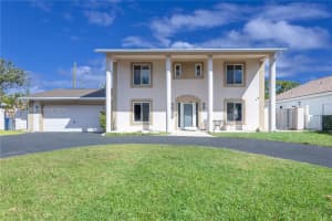 1660 Ne 25th Ave Pompano Beach, FL 33062 - MLS#A11891840