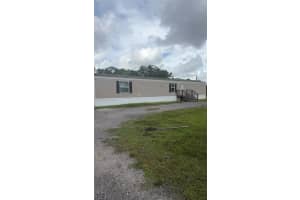 3850 Pioneer 10st Clewiston, FL 33440 - MLS#A11891847