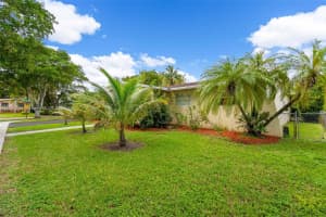 14263 Sw 76th St Miami, FL 33183 - MLS#A11891888