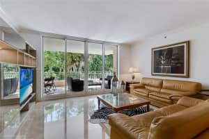 791 Crandon Blvd 303 Key Biscayne, FL 33149 - MLS#A11891945