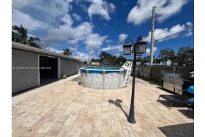198 E Browning Dr West Palm Beach, FL 33406 - MLS#A11891950