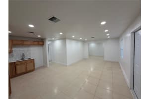 1600 W 14th St Riviera Beach, FL 33404 - MLS#A11892026