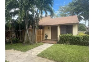 21133 Ne 4th Ct Miami, FL 33179 - MLS#A11892039