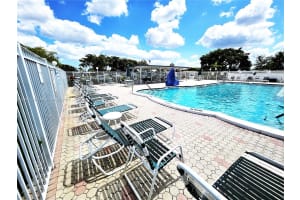 1040 Nw 73rd Ter Margate, FL 33063 - MLS#A11892068