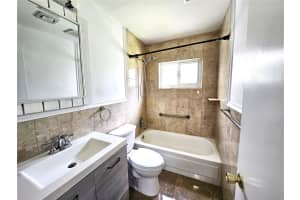 1040 Nw 73rd Ter Margate, FL 33063 - MLS#A11892068