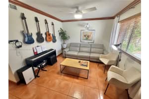 5555 Ludlam Rd 47 South Miami, FL 33155 - MLS#A11892097