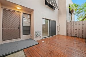 1178 Nw 122nd Terrace Pembroke Pines, FL 33026 - MLS#A11892099