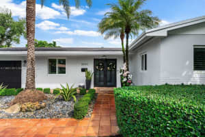 8995 Sw 83rd St Miami, FL 33173 - MLS#A11892129