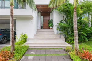 445 Ridgewood Rd, Key Biscayne 445 Ridgewood Rd, Key Biscayne