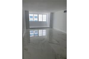 5005 Collins Ave Miami Beach, FL 33140 - MLS#A11892152