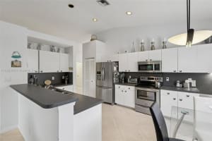 8752 Nw 75th Ct Tamarac, FL 33321 - MLS#A11892166