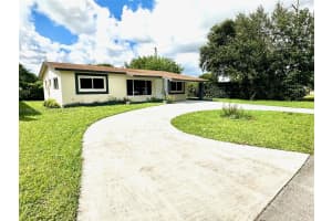 2340 N 69th Way Hollywood, FL 33024 - MLS#A11892188