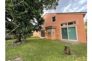 10470 Sw 16th St Pembroke Pines, FL 33025 - MLS#A11892195