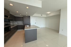 7825 Nw 107th Ave 703 Doral, FL 33178 - MLS#A11892199