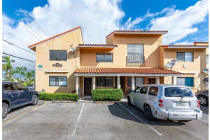 2775 W 61st Pl 207 Hialeah, FL 33016 - MLS#A11892224