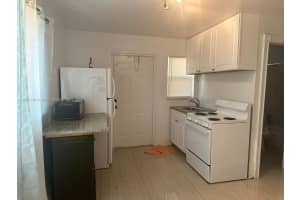 226 Sw 11th St 1 Dania Beach, FL 33004 - MLS#A11892290