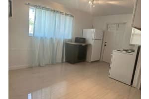 226 Sw 11th St 1 Dania Beach, FL 33004 - MLS#A11892290