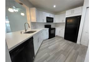 1042 Adams Ave 1042e Homestead, FL 33034 - MLS#A11892330