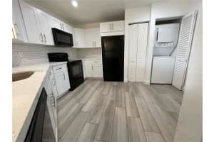 1042 Adams Ave 1042e Homestead, FL 33034 - MLS#A11892330