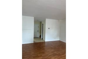 18101 Nw 68th Ave B201 Hialeah, FL 33015 - MLS#A11892344