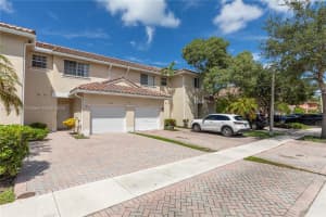 4005 Nw 91st Ter Sunrise, FL 33351 - MLS#A11892373