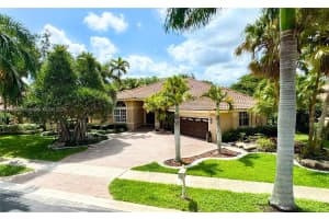375 Sabal Way Weston, FL 33326 - MLS#A11892417